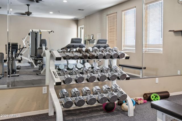 11500 E COCHISE Drive 2038, Scottsdale, AZ 85259
