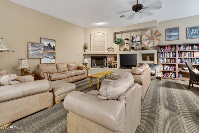 11500 E COCHISE Drive 2038, Scottsdale, AZ 85259
