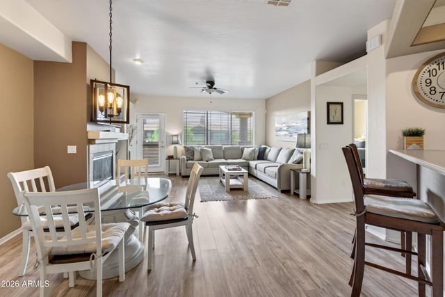 11500 E COCHISE Drive 2038, Scottsdale, AZ 85259