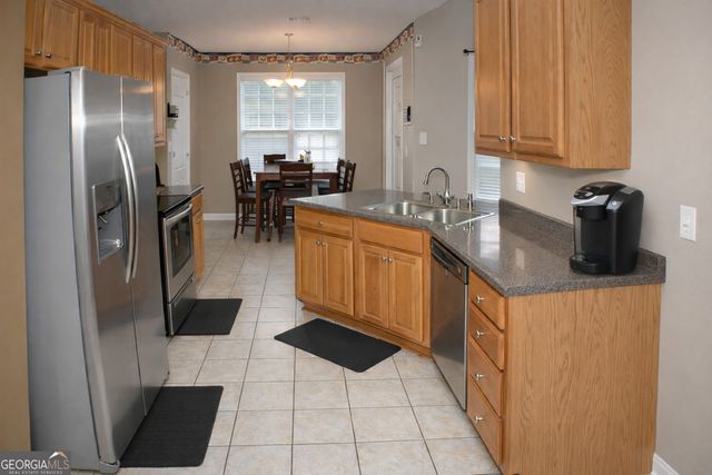 101 Saint Croix Court, Perry, GA 31069