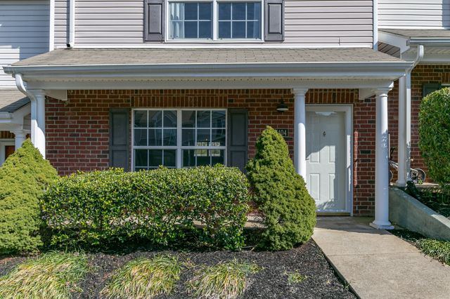 7404 Rice Ct, Fairview, TN 37062