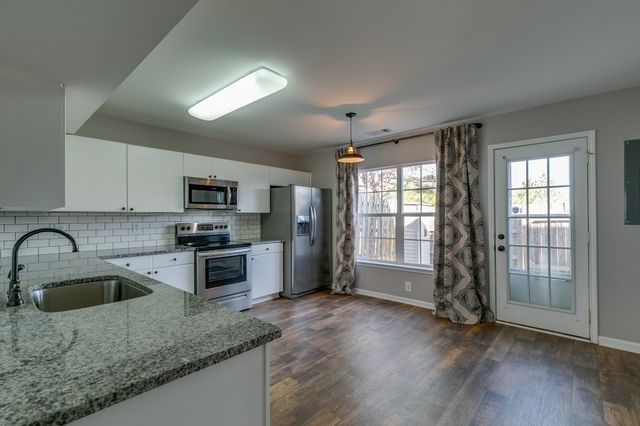 7404 Rice Ct, Fairview, TN 37062