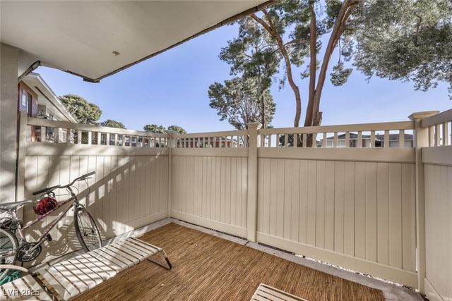 2807 Geary Place 2501, Las Vegas, NV 89109