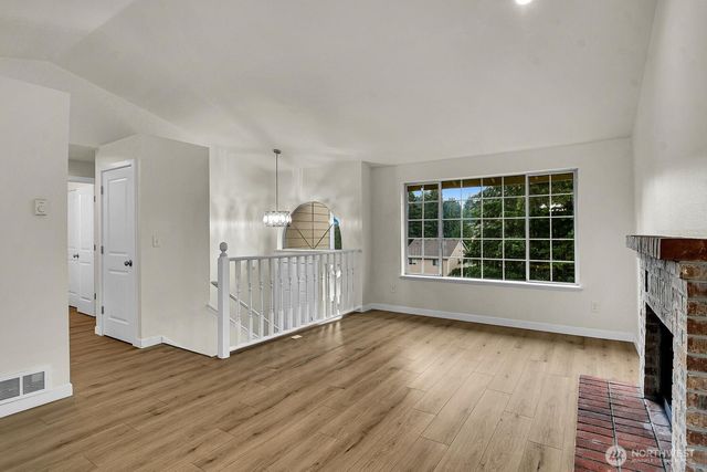 12408 82nd Avenue E, Puyallup, WA 98373