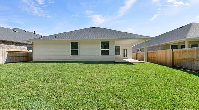 387 Westlake Terrace Drive, Conroe, TX 77304