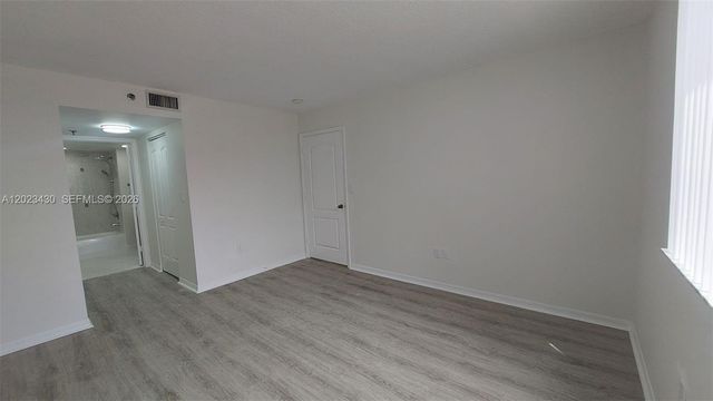 2642 Collins Ave 408, Miami Beach, FL 33140