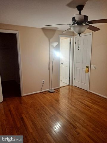 1208 BANNISTER CIR, Waldorf, MD 20602