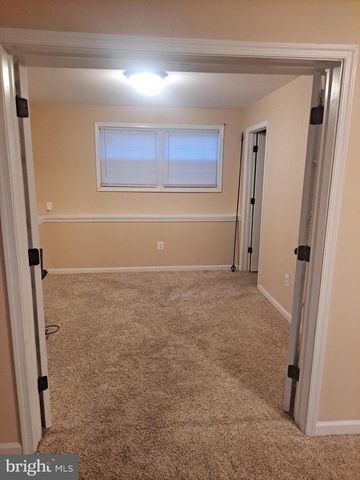 1208 BANNISTER CIR, Waldorf, MD 20602