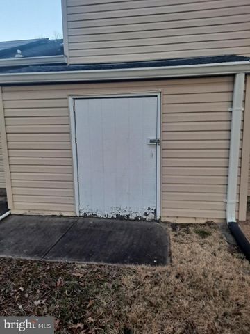 1208 BANNISTER CIR, Waldorf, MD 20602