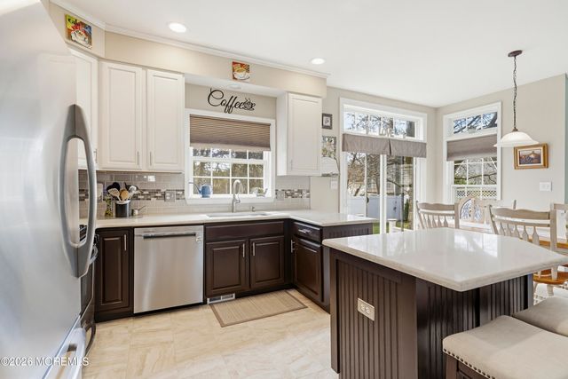 167 Amsterdam Avenue, Bayville, NJ 08721