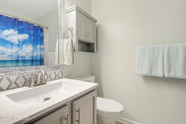 167 Amsterdam Avenue, Bayville, NJ 08721