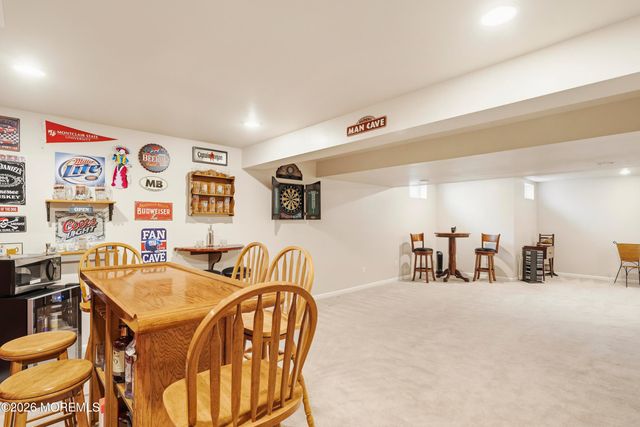 167 Amsterdam Avenue, Bayville, NJ 08721