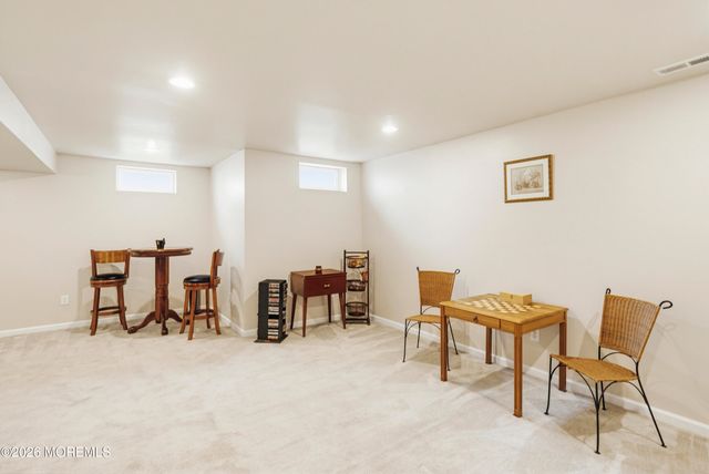 167 Amsterdam Avenue, Bayville, NJ 08721