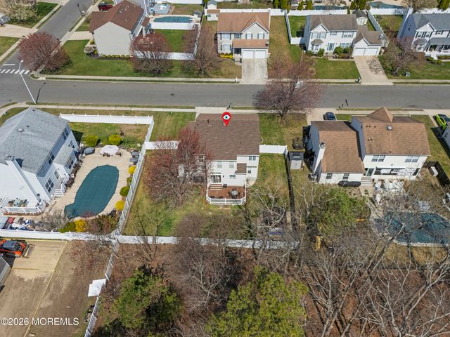 167 Amsterdam Avenue, Bayville, NJ 08721