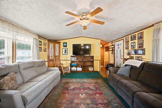 37 Circle Drive, Belmont, NH 03220
