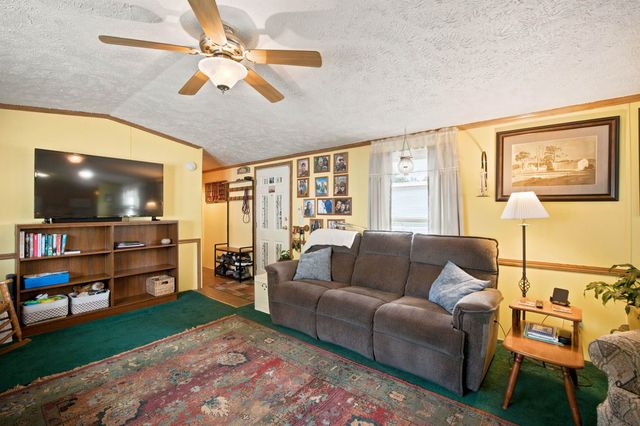 37 Circle Drive, Belmont, NH 03220