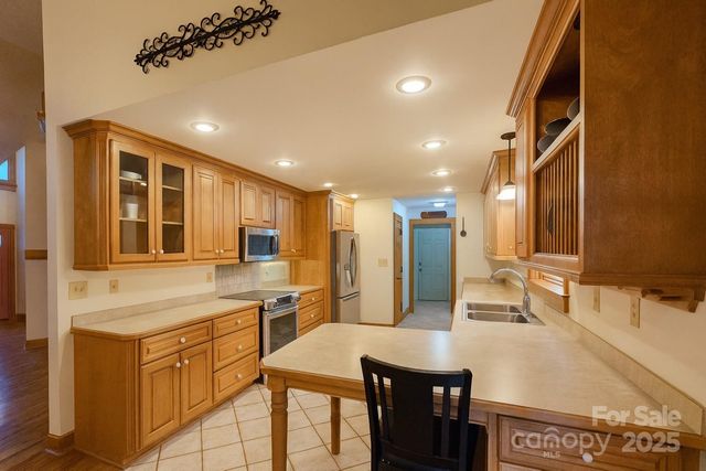 101 Green Way Avenue, Cherryville, NC 28021