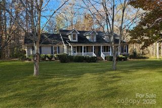 101 Green Way Avenue, Cherryville, NC 28021