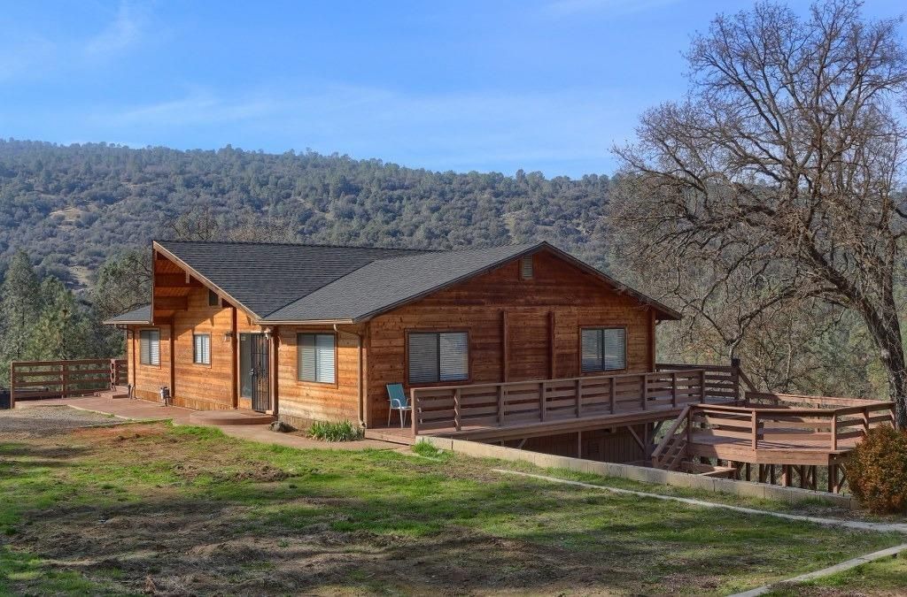 Image 2 of property listing at 50814 Road 200, O Neals, CA 93645