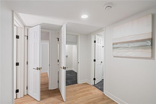 1339 S Hocker Avenue, Independence, MO 64055