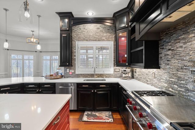 16503 LONEOAK PL, Hamilton, VA 20158