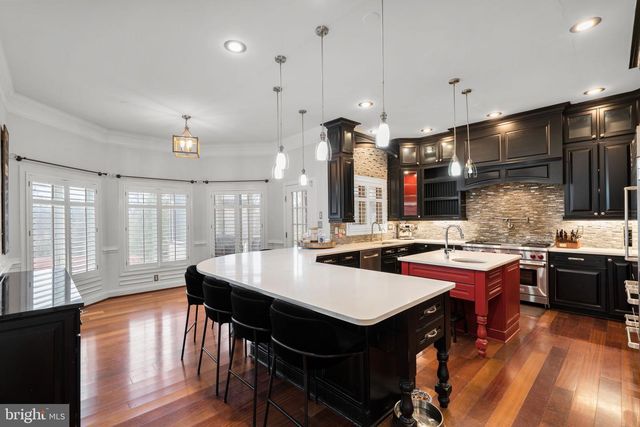 16503 LONEOAK PL, Hamilton, VA 20158