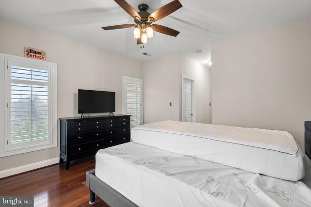 16503 LONEOAK PL, Hamilton, VA 20158