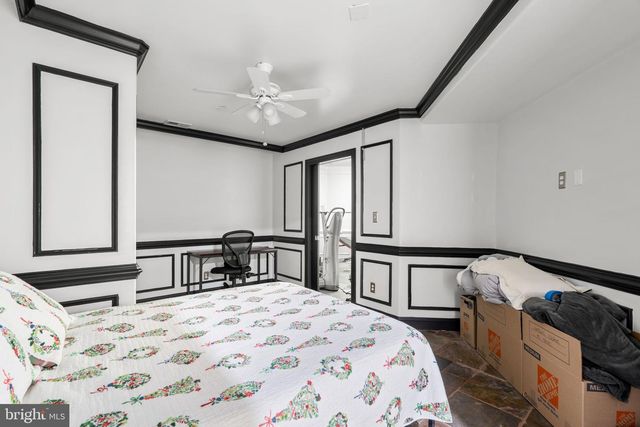 16503 LONEOAK PL, Hamilton, VA 20158