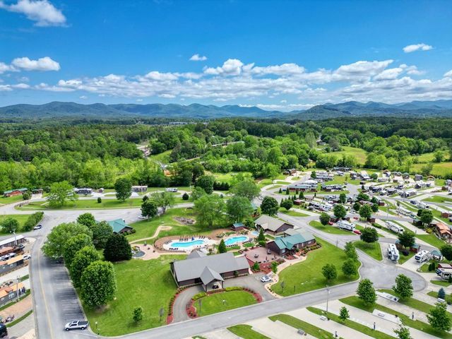 310 Mountain Creek Road, Blairsville, GA 30512