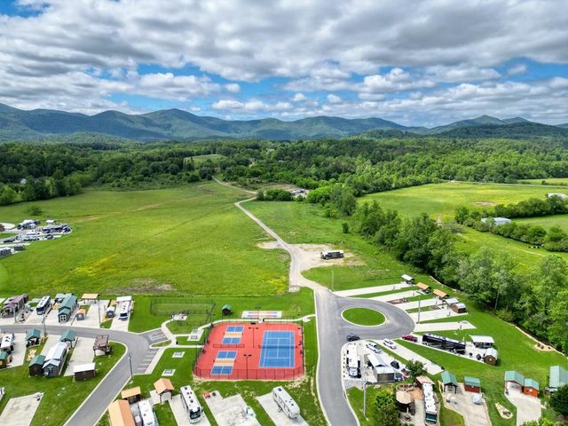 310 Mountain Creek Road, Blairsville, GA 30512