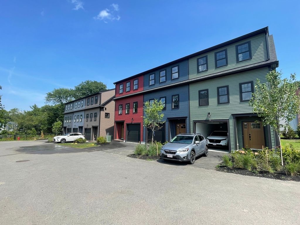 75 Neponset Street 75, Canton, MA 02021