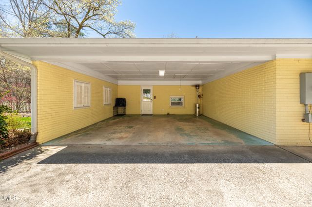 4920 Hermitage Drive, Raleigh, NC 27612