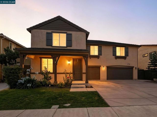 2433 Sanders Ln, Fairfield, CA 94533