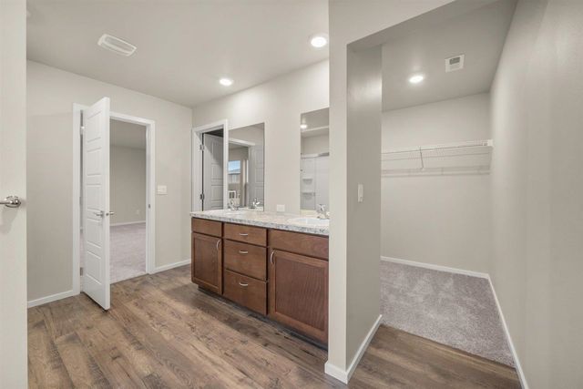 3720 S McCabe Ln, Spokane, WA 99206