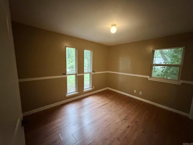 2702 Burchwood Drive, Benton, AR 72019