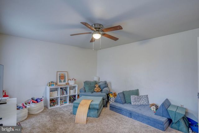 6 CROSSLEY DR, Dover, DE 19901