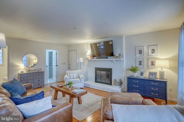 6 CROSSLEY DR, Dover, DE 19901