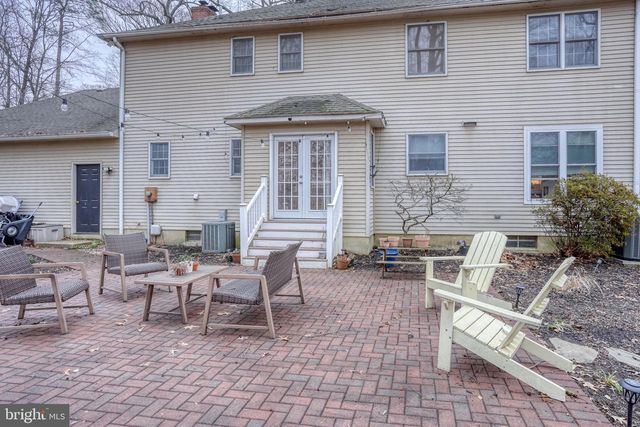 6 CROSSLEY DR, Dover, DE 19901