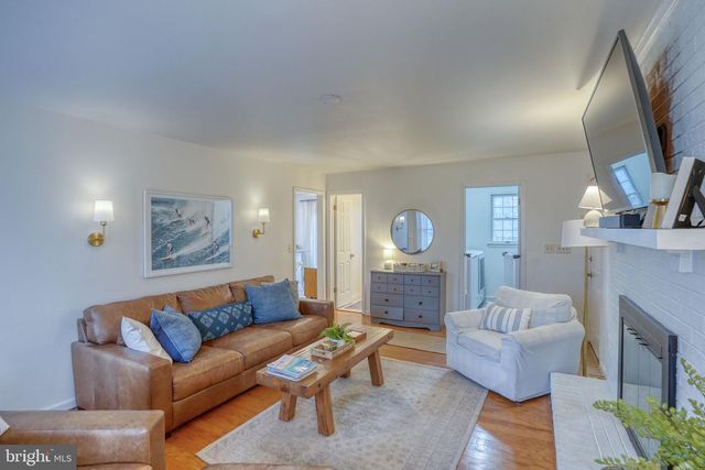 6 CROSSLEY DR, Dover, DE 19901