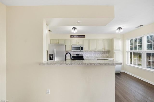 5024 Huntclub CHSE, Suffolk, VA 23435