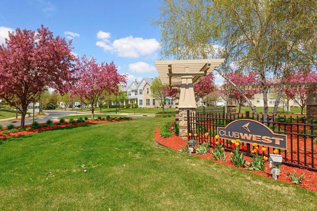 10960 Fergus Street NE D, Blaine, MN 55449