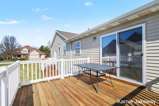 4041 Tallman Creek Drive, Grand Rapids, MI 49534