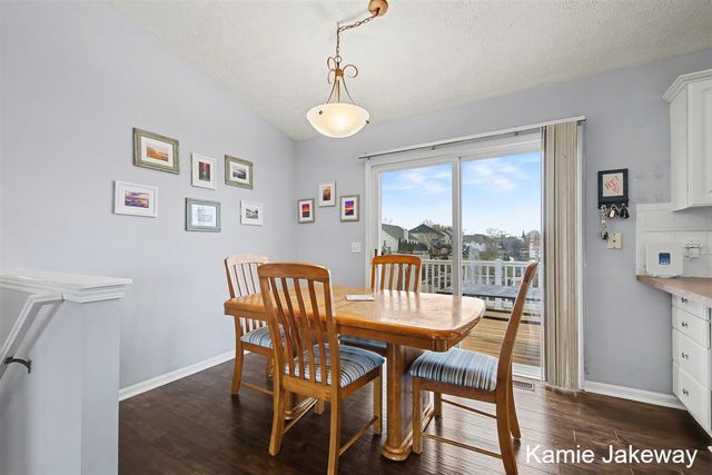 4041 Tallman Creek Drive, Grand Rapids, MI 49534