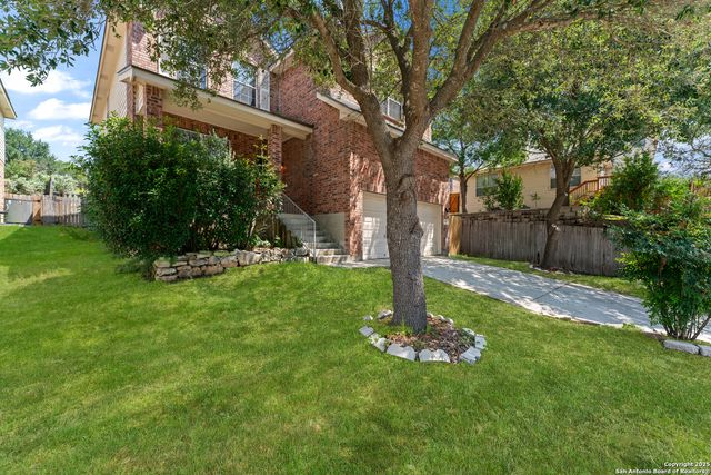 807 MIDWAY CRST, San Antonio, TX 78258