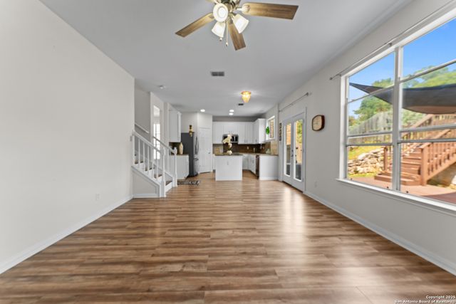 807 MIDWAY CRST, San Antonio, TX 78258