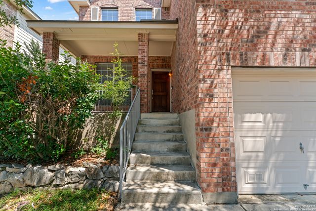 807 MIDWAY CRST, San Antonio, TX 78258