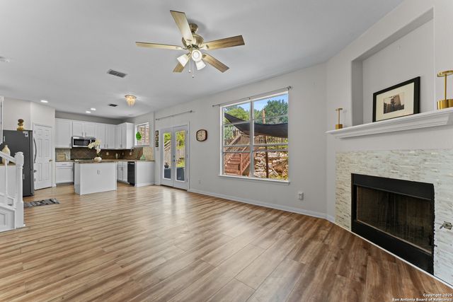 807 MIDWAY CRST, San Antonio, TX 78258
