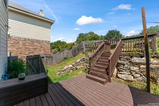 807 MIDWAY CRST, San Antonio, TX 78258