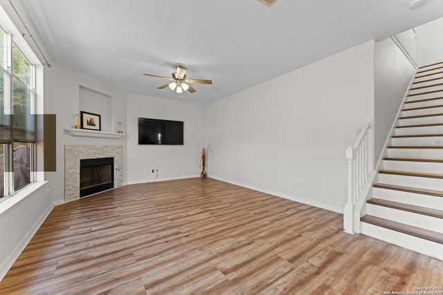 807 MIDWAY CRST, San Antonio, TX 78258
