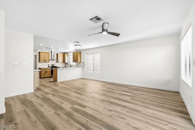 4633 Possum Berry Lane, North Las Vegas, NV 89081